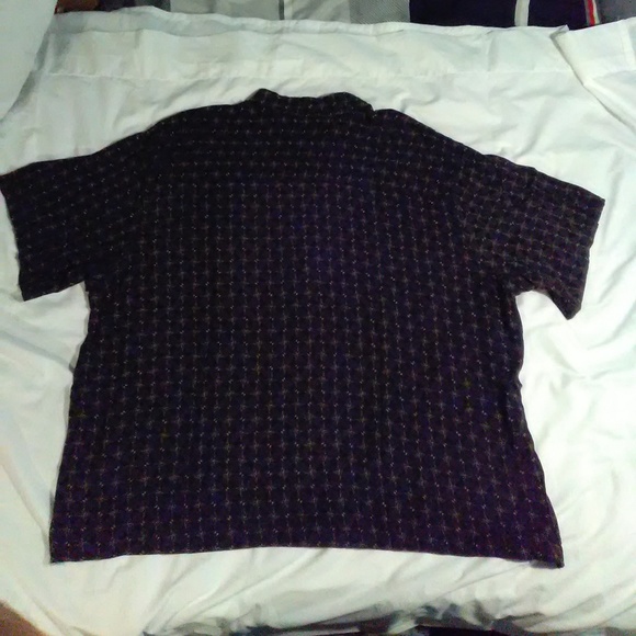 ISLANDER black 100% Rayon button down shirt  4X - Picture 2 of 3